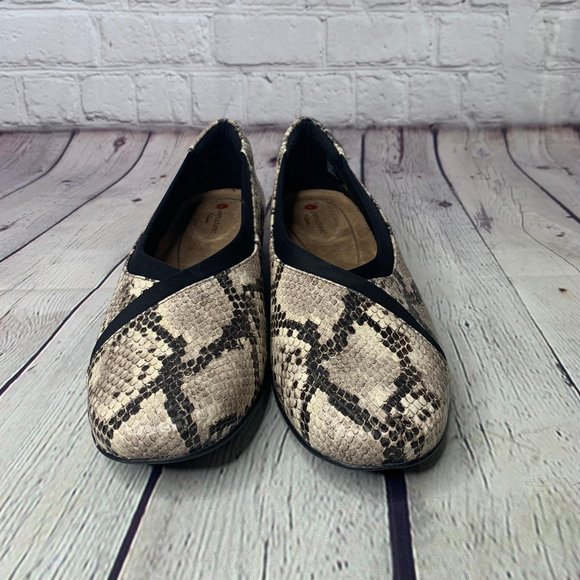 Clarks Un Darcey Ease Natural Snake - Picture 4 of 5